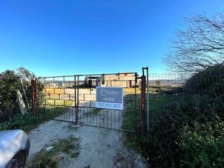 Fondo rustico  Poligono alvarizos, puerta