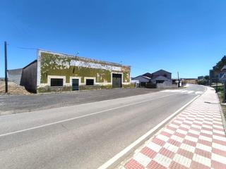 Fabrikhalle in Galisteo