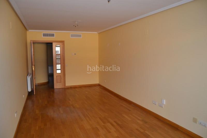 Foto d46862da-a3f6-4894-9cd4-f5dd3423d516. Flat with heating in Centro Ciudad Plasencia