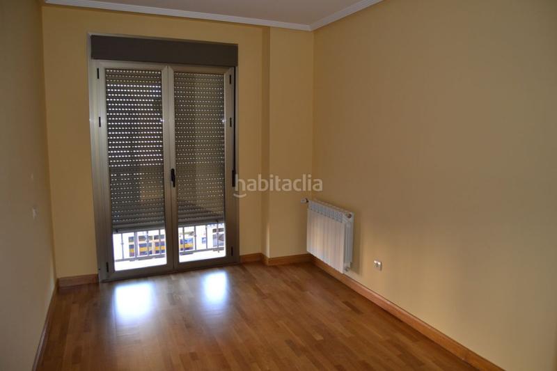 Foto fd2279ec-f998-4beb-83bc-2a4e0393eac5. Piso en Centro Ciudad Plasencia