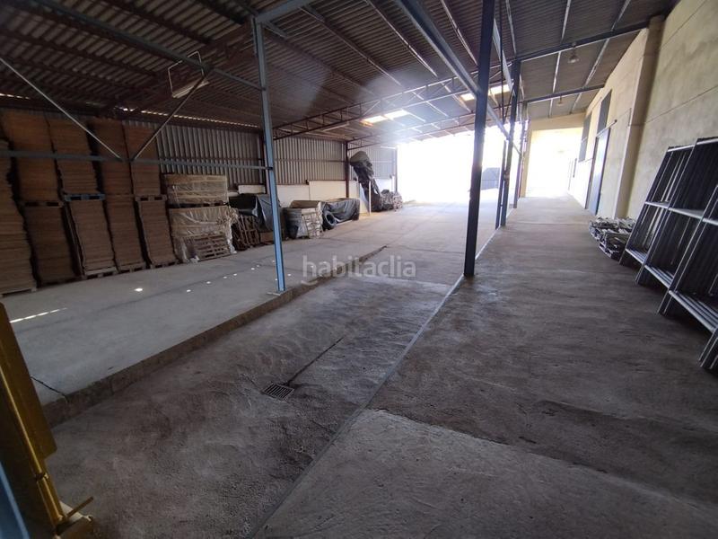 Foto 3808046e-3b96-4dc5-926d-ab55724d5adf. Nau industrial a Montehermoso