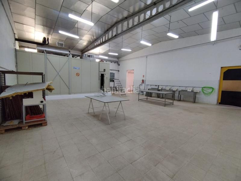 Foto e46a65dc-a39e-4e1d-a3e2-aacd9da50b6c. Nau industrial a Montehermoso