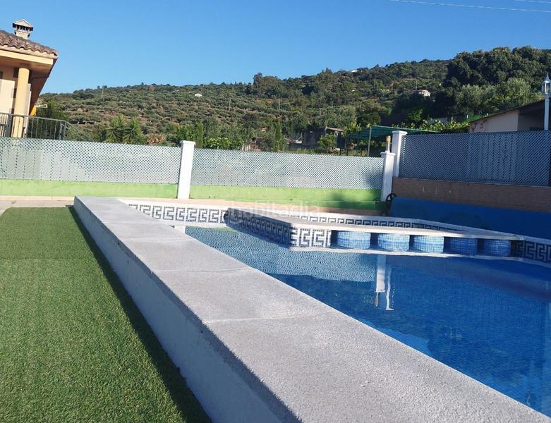 Foto fa0364c2-5d80-4f3f-98b7-1c4a0c67784e. Chalet dans Zona Sur - Av. De España - San Miguel Plasencia