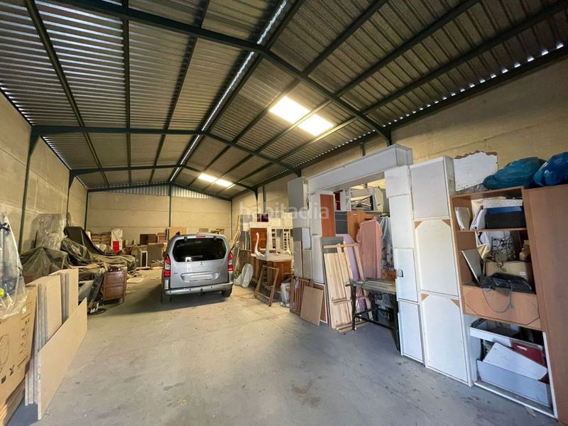 Foto c63e86ba-68a7-445e-8b94-78648b96140d. Nau industrial a Zona Sur - Av. De España - San Miguel Plasencia