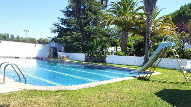 Foto 4e4f79f0-2cf7-42e3-9642-fcf274550544. Chalet in Zona Norte - Hospital - Urbanizaciones Plasencia