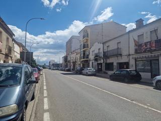 Edificio en Zona Sur - Av. De España - San Miguel