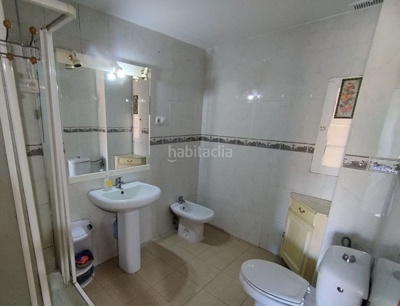 Foto a31d397f-7aec-4ac2-aa49-90368c2e71e5. Edificio in Carcaboso