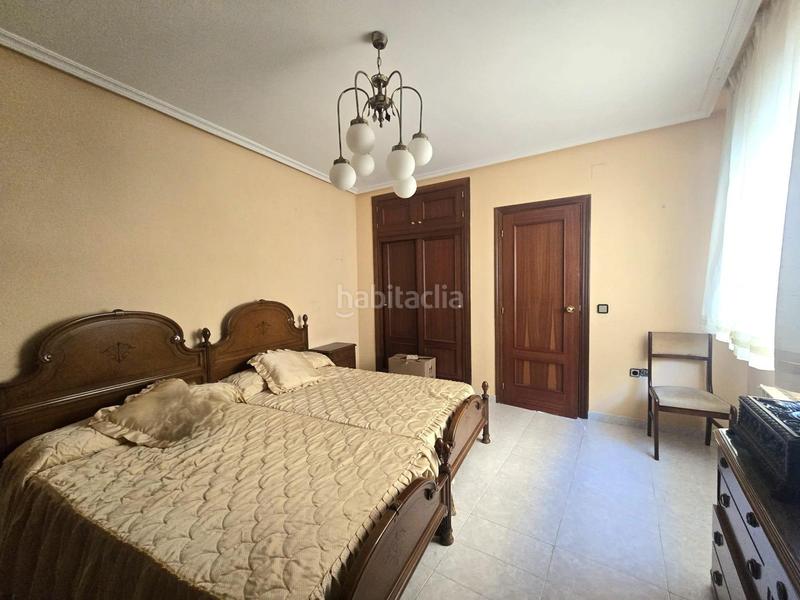 Foto 51201a8b-e539-480c-b0b3-938cb4288014. Haus mit heizung parking in Centro Ciudad Plasencia