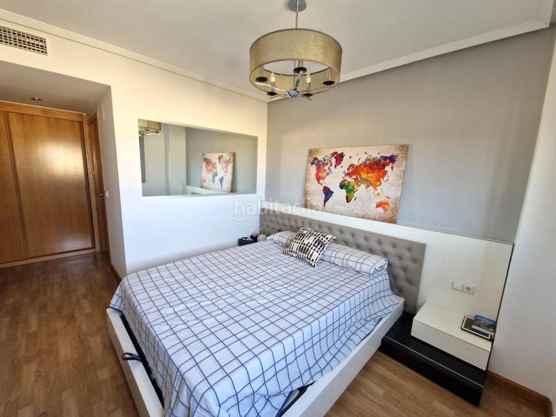 Foto 1ac3b631-4c44-454c-ae95-3915ab525a33. Dachwohnung mit heizung parking in Los Pinos - El Pilar Plasencia