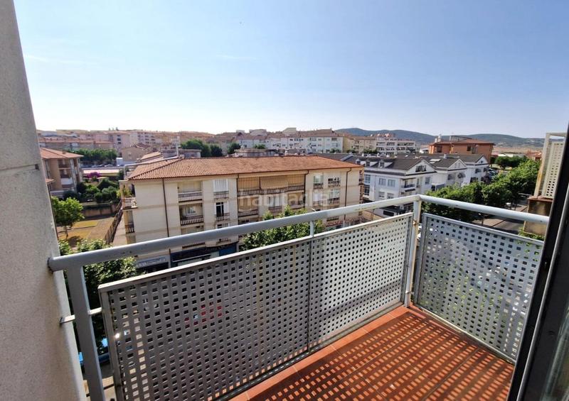 Foto 55b39755-fde0-4208-9a94-637c1370144e. Dachwohnung mit heizung parking in Los Pinos - El Pilar Plasencia