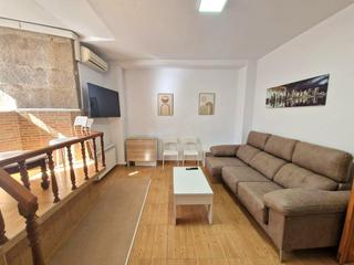 Location Appartement  Calle calle de san julián, 19. Alquiler de vivienda céntrica  ideal para una sola persona