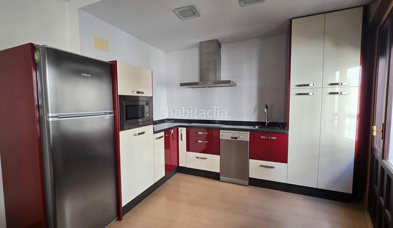 Foto f48686e0-c4d3-475b-bbab-773c212a42ac. Appartamento con riscaldamento in Centro Ciudad Plasencia