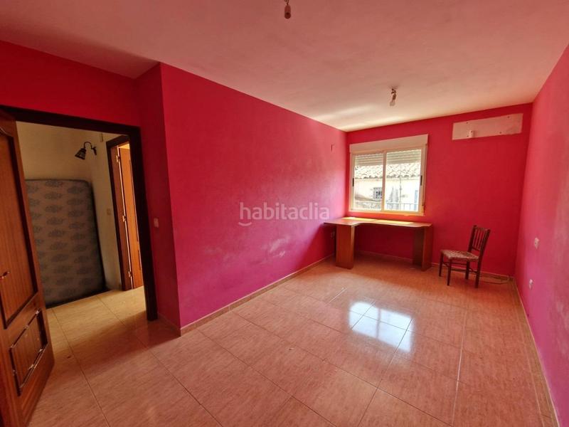 Foto 5e69b8d0-992d-4627-bc63-1836dd2aa047. Casa adosada  en venta amplia y luminosa, con garaje y patio privado en Moraleja