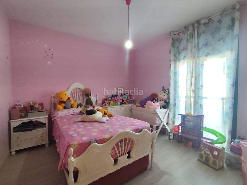 Foto 5bb23a57-750d-4c31-8ce9-06fe29121ce8. Casa adossada amb calefacció aparcament a Los Pinos - El Pilar Plasencia