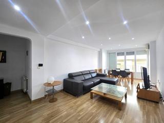 Pis  Calle rey. Espacioso piso en venta y alquiler en pleno centro de plasencia
