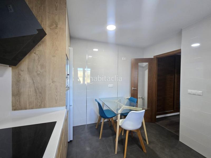 Foto e7edce48-6e6a-4c0a-b981-6e479bf3d5ad. Appartamento con riscaldamento in Centro Ciudad Plasencia