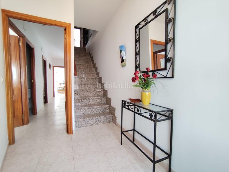 Foto 7e73cf7b-c2ca-4f19-95bc-888519e936d8. Casa adossada amb calefacció aparcament a Casar de Palomero