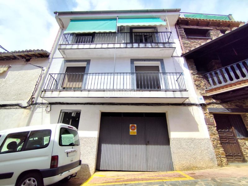 Foto a8598845-7b47-4577-ad63-9937f1fa3f9e. Casa adossada amb calefacció aparcament a Casar de Palomero