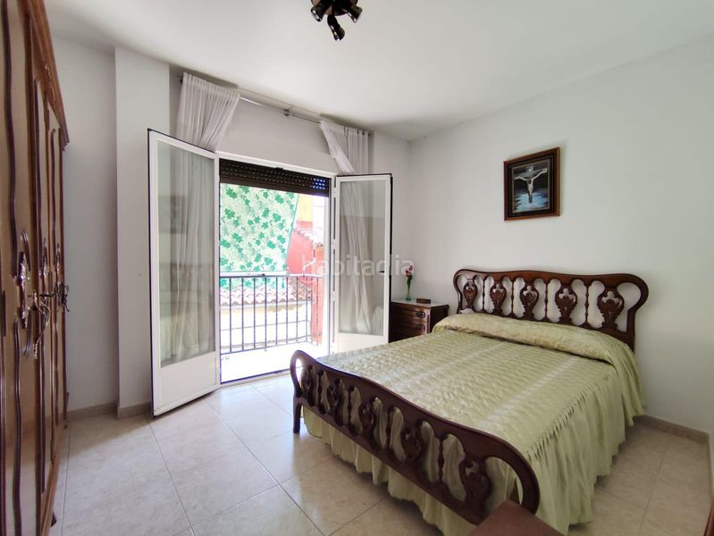 Foto b1f6d811-531a-4f79-a583-2a52c4a9ef5f. Casa adossada amb calefacció aparcament a Casar de Palomero