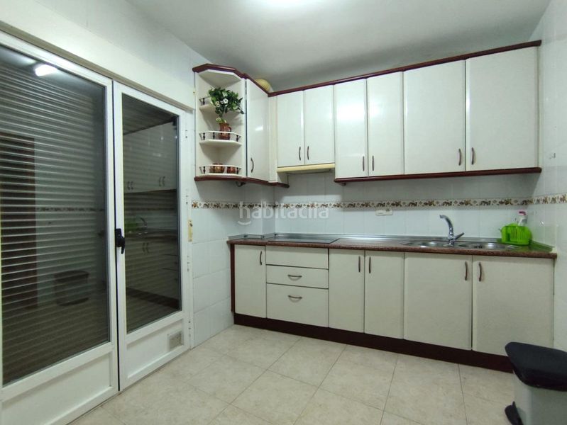 Foto f73162ad-61e5-4b9a-b181-3f228bd7b10e. Casa adossada amb calefacció aparcament a Casar de Palomero