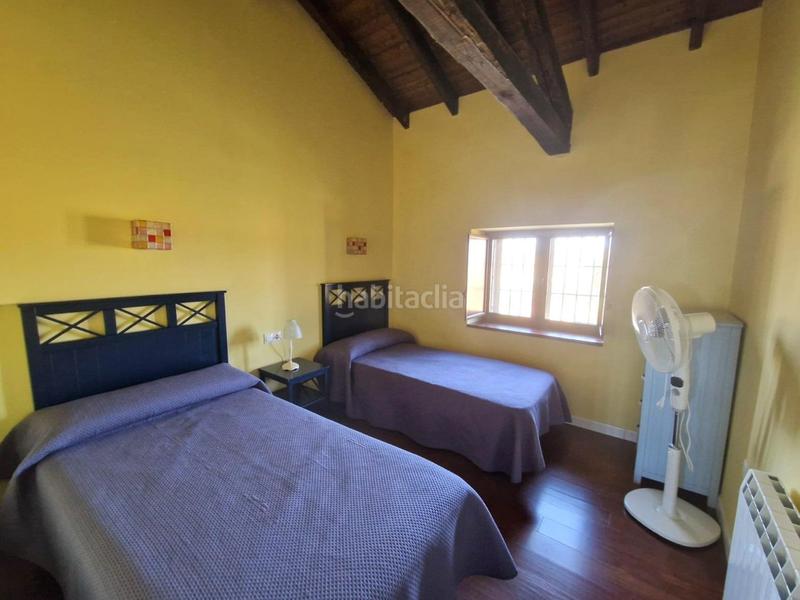 Foto 1d02f9e0-912e-4a0b-9a51-9e8a7e8e81a1. Xalet amb calefacció piscina a Oliva de Plasencia