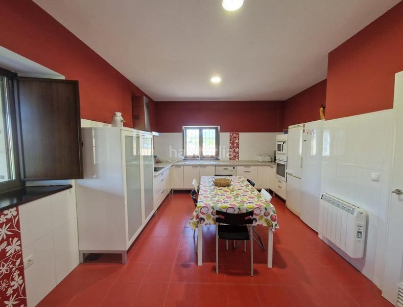 Foto c5bf8346-a341-4232-8a6f-a686cd2f6d80. Xalet amb calefacció piscina a Oliva de Plasencia