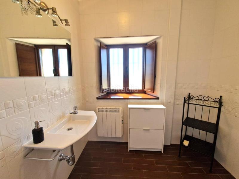 Foto d8107271-0ef3-4037-8c76-bfd8049d059e. Xalet amb calefacció piscina a Oliva de Plasencia