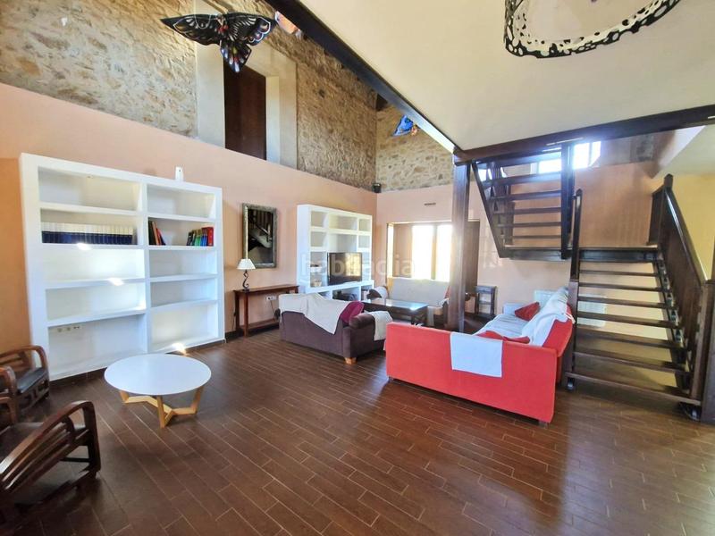 Foto da914874-014d-458f-a273-d594f2691462. Xalet amb calefacció piscina a Oliva de Plasencia