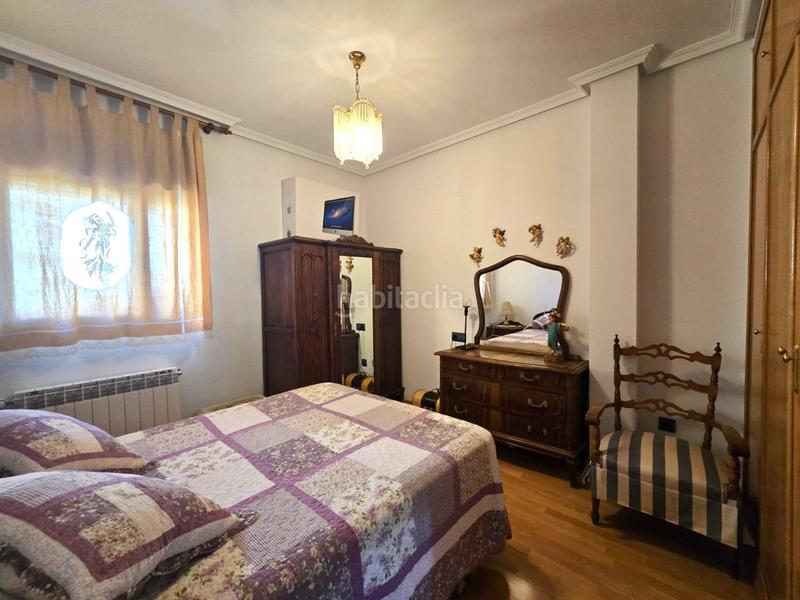 Foto 1db0ecaa-7e5c-450d-a6b1-31372578b4df. Flat with heating parking in Miralvalle - Av. Virgen del Puerto - La Data Plasencia