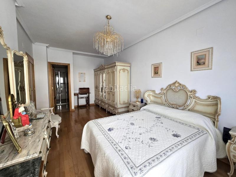 Foto ab8db034-33d2-4784-9c85-3db963429bc0. Flat with heating parking in Miralvalle - Av. Virgen del Puerto - La Data Plasencia