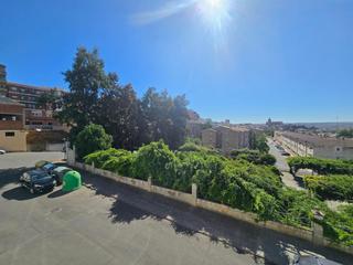 Pis  Calle hermanos lopez hidalgo. Oportunidad en coria! piso con vistas y gran potencial