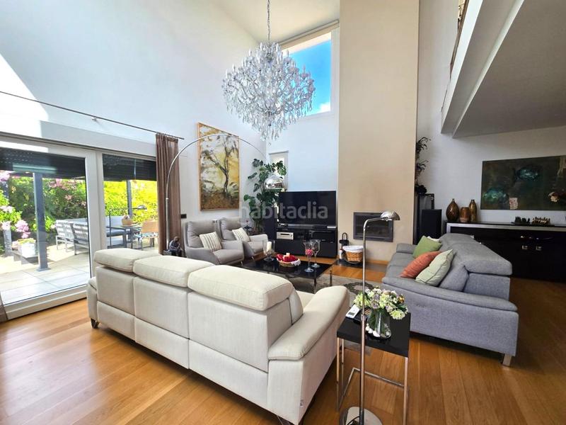 Foto abb7dc8b-3d9f-4c85-8ffc-45818562cda8. Casa con riscaldamento parcheggio in Zona Norte - Hospital - Urbanizaciones Plasencia