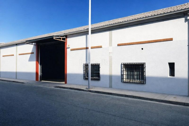 Foto 03c8eb6f-ec42-4f67-9f9e-ee535de9e906. Nau industrial a Zona Sur - Av. De España - San Miguel Plasencia