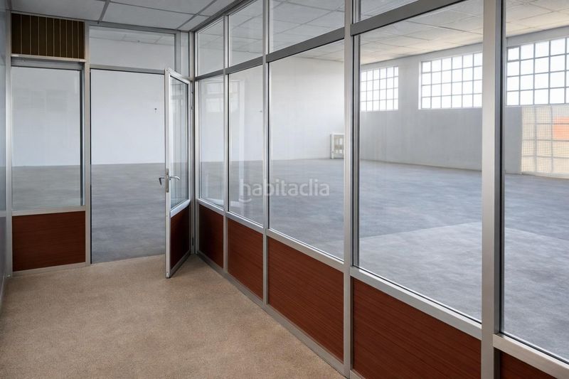 Foto b616f9ff-5c85-4c6b-a62c-045249d9c38a. Nau industrial a Zona Sur - Av. De España - San Miguel Plasencia