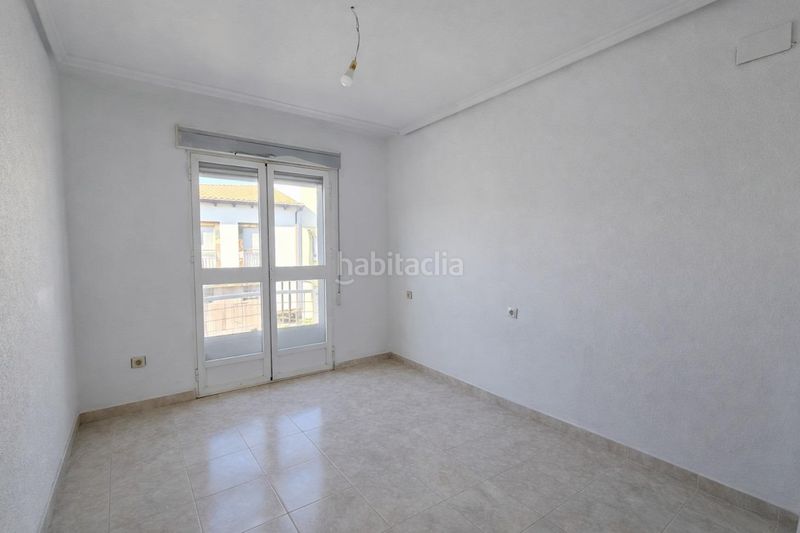 Foto e833792e-0ac1-4921-89fb-0c1dab949d81. Casa amb aparcament a Malpartida de Plasencia