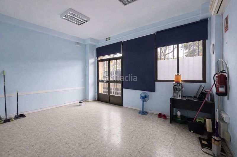 Foto aaf5e21b-8f78-4ac1-b901-1ee47af0d573. Local comercial a Centro Ciudad Plasencia