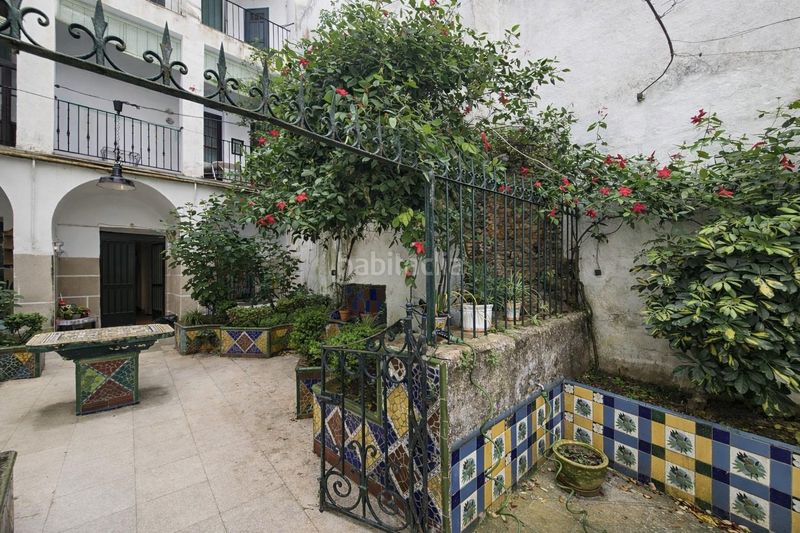 Foto 573c053e-371f-442e-a880-c90754c0c083. Edificio in Centro Ciudad Plasencia