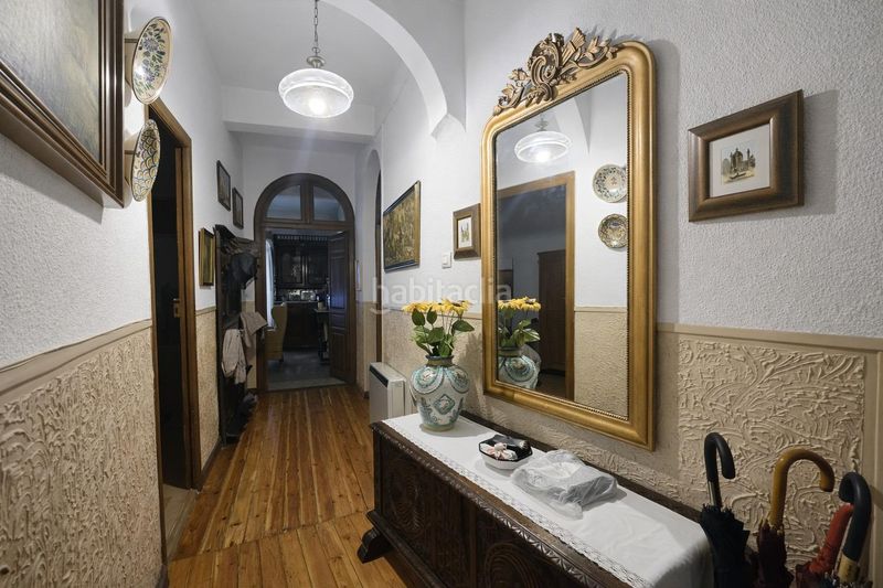 Foto 6dfd69aa-7cd0-4dbb-a44b-9c72ec667871. Edificio in Centro Ciudad Plasencia