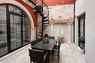 Etagenwohnung in Casco Antiguo. Espectacular vivienda en venta en león  amplitud, carácter y ubi
