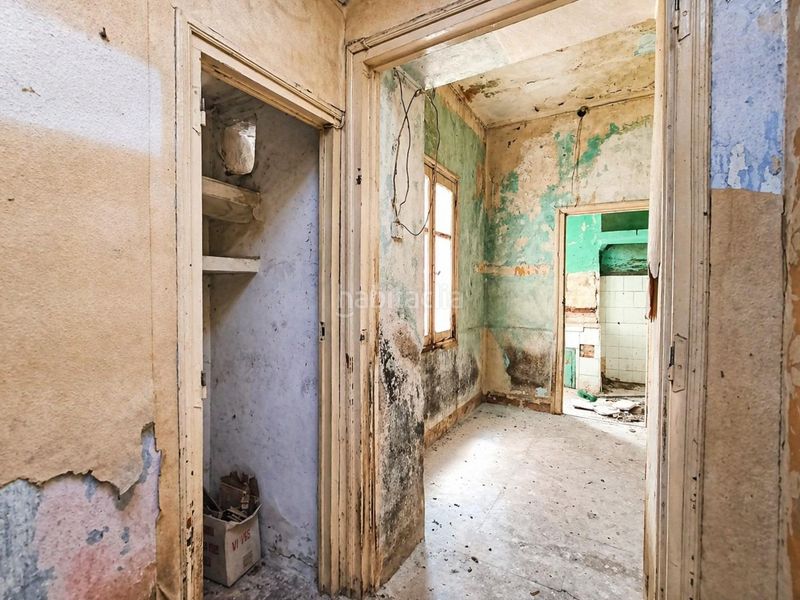 Foto 66b9699f-f1d0-4999-a50d-4de577cfd336. Edifici a Centro Ciudad Plasencia