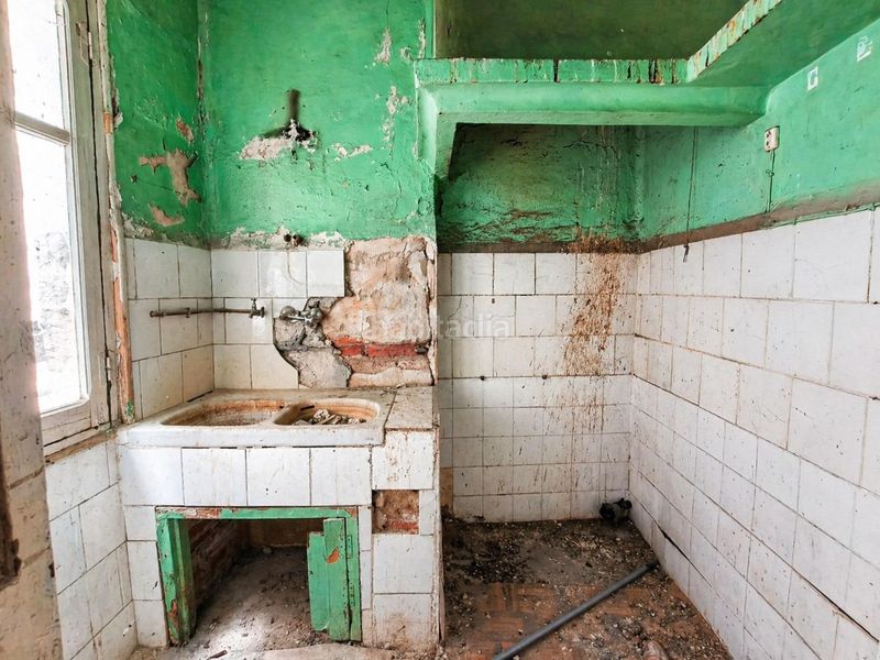 Foto d01fd567-07f1-46c1-9614-37486dab047e. Edifici a Centro Ciudad Plasencia