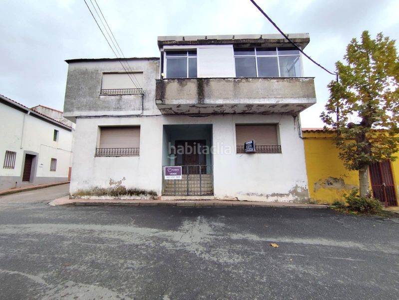 Foto 40751cb1-8b5a-4506-bc74-673997daa012. Casa a Madroñera