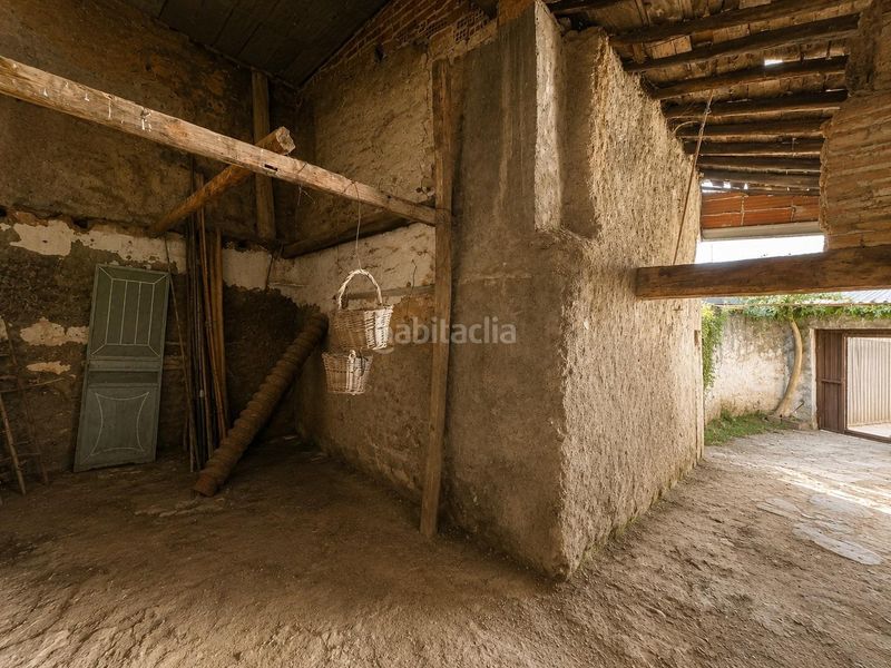 Foto 0e30b074-c5e0-4ee8-a2fe-19e38162fcd7. Casa amb calefacció a Casas de Millán
