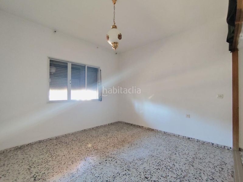 Foto b632eba3-9fd7-44b6-a10b-acb3b9e90682. Casa amb calefacció aparcament a Serradilla