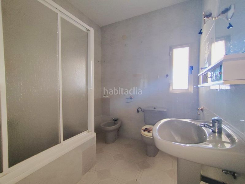 Foto c967858d-1848-49bd-a82a-1c89e7def7a3. Casa amb calefacció aparcament a Serradilla