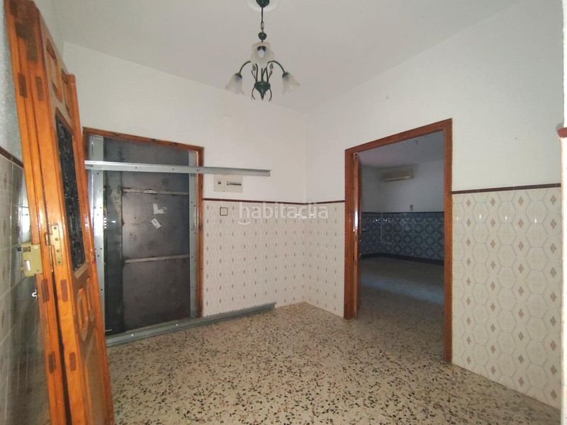 Foto d6f8e58f-c42d-476b-9d0b-2341486c4580. Casa amb calefacció aparcament a Serradilla