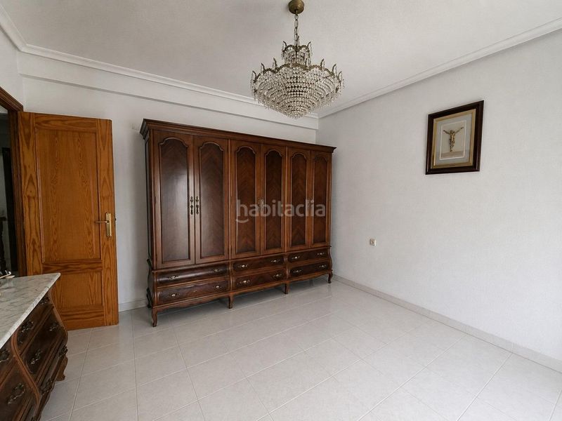 Foto 4b0ee63e-0888-46c9-b923-42cd6cb89fa7. Casa amb calefacció aparcament a Los Pinos - El Pilar Plasencia