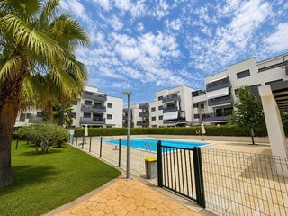 Pis  Calle huerta del conde. Espectacular piso junto al hospital san pedro de alcántara, cáce