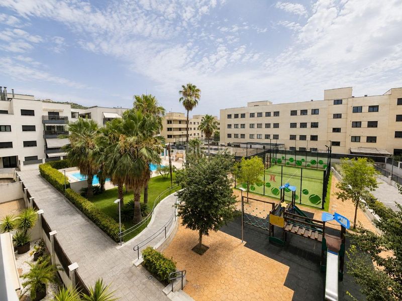Foto 52a173aa-cb6d-4490-b112-ab88bfb7f735. Flat with heating parking pool in Centro Cáceres