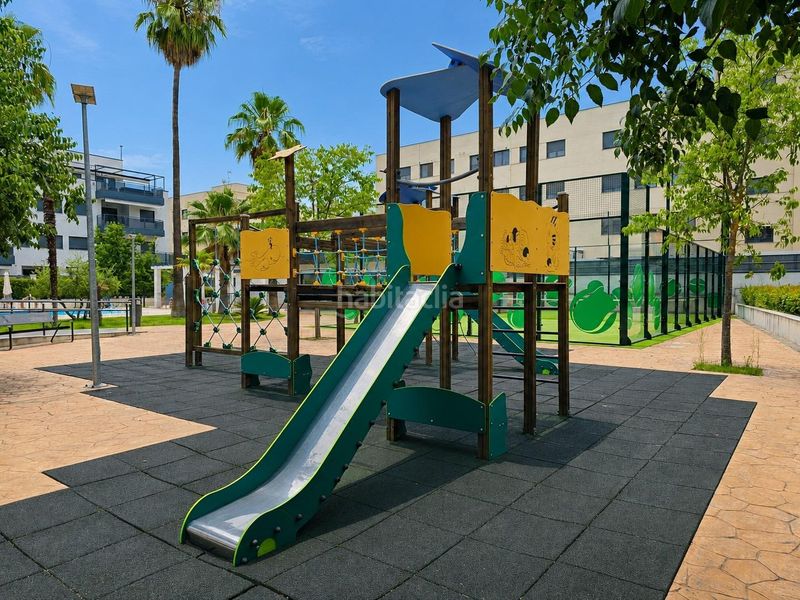 Foto e862aea2-359a-4abb-ba90-9ed61deb21ed. Flat with heating parking pool in Centro Cáceres